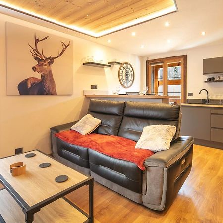 Le Cerf Des Alpages - Appt Cosy Pour 2 Lägenhet La Giettaz Exteriör bild